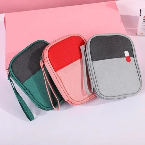 Imagen 2 del producto Bolsa de productos de primeros auxilios portátil para viajes al aire libre, bolsa con cremallera de gran capacidad, botiquín de primeros auxilios de tela portátil, bolsa de 14x11cm