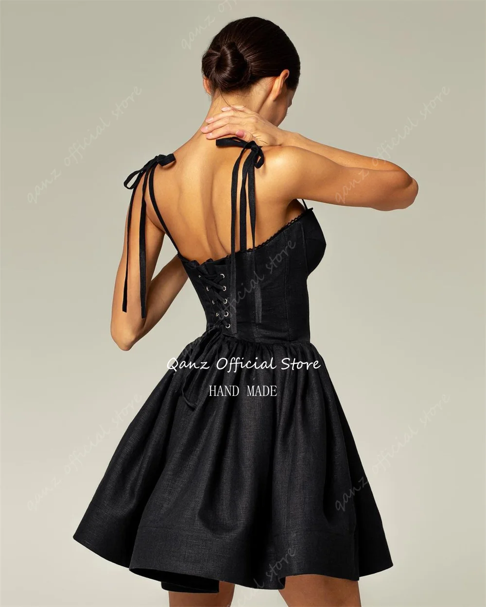 Qanz Black Short Prom Dresses Spaghetti Straps Satin Sweetheart Cocktail Dresses Corset Back Above Kneen Party Gown Customized