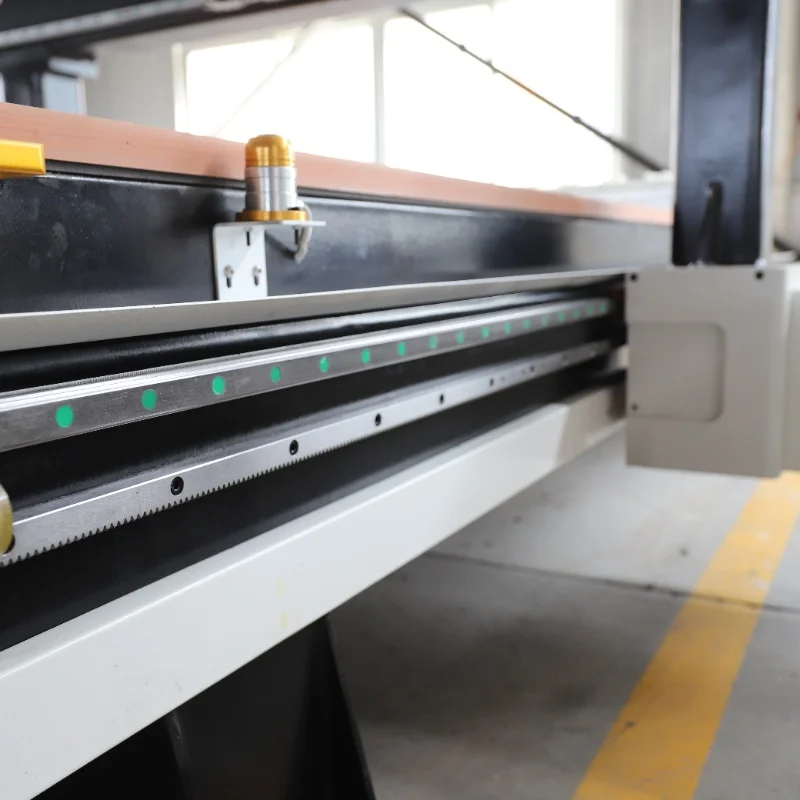 Economical and practical 4-axis 1325ATC CNC engraving machine with 180-degree swivel head for making wooden furniture