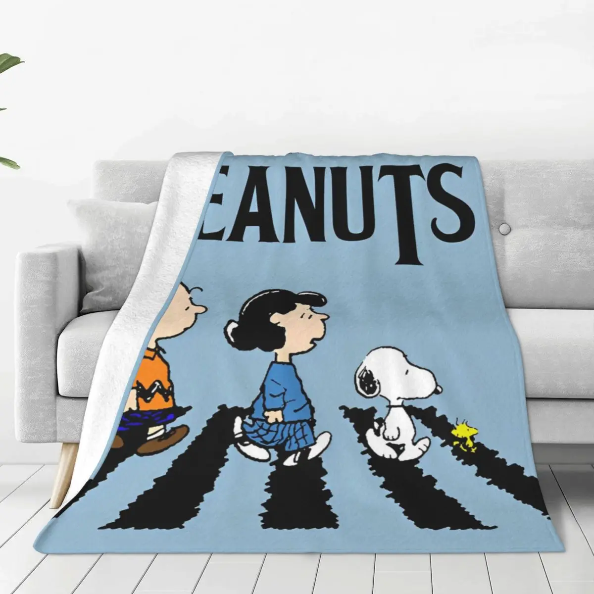 Walking Snoopy Anime Warm Soft Blanket Kids Adult Plush Throw Blanket Aesthetic Couch Bed Flannel Bedspread Sofa Bed Cover