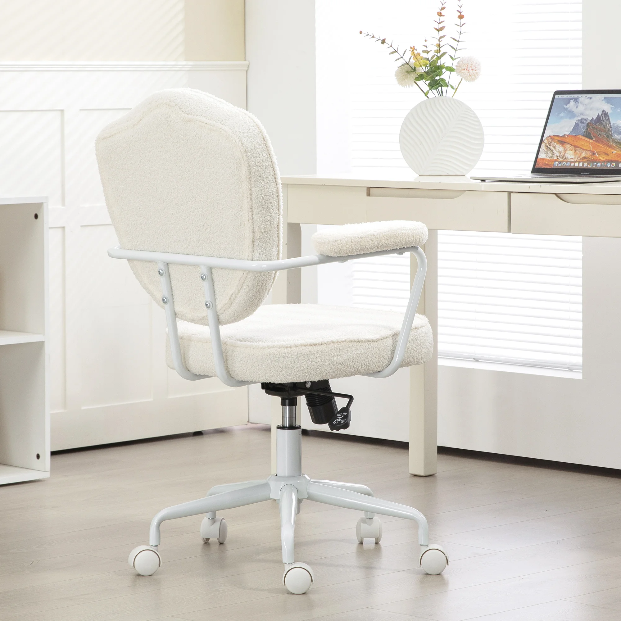 Homcom Cute Office Chair, Teddy Bear Fleece Vanity Chair, Cream White