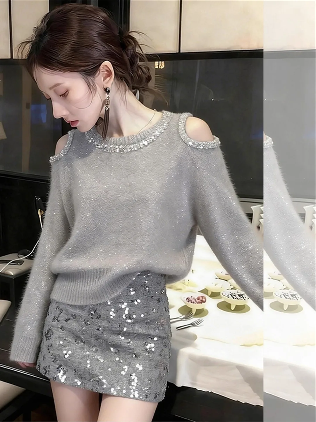 Oule Sequin Overhead Sweater Women's Inner Wear Luxury Spring Autumn Knitted Shoulder Bared round Neck Top Loose Fit Long Sleeve
