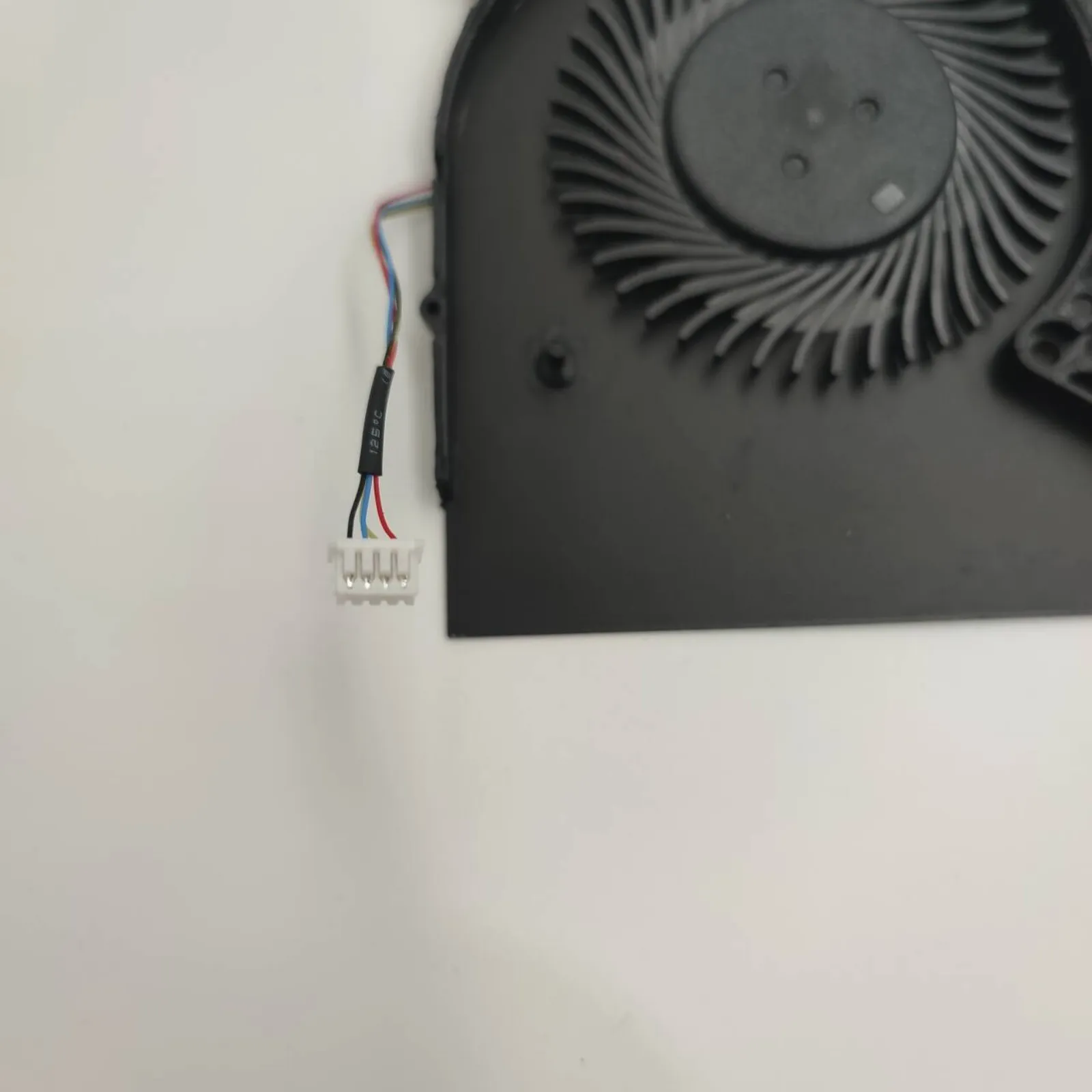 for DELL Inspiron 7000 14 7460 7472 P74G Laptop CPU Cooling Fan