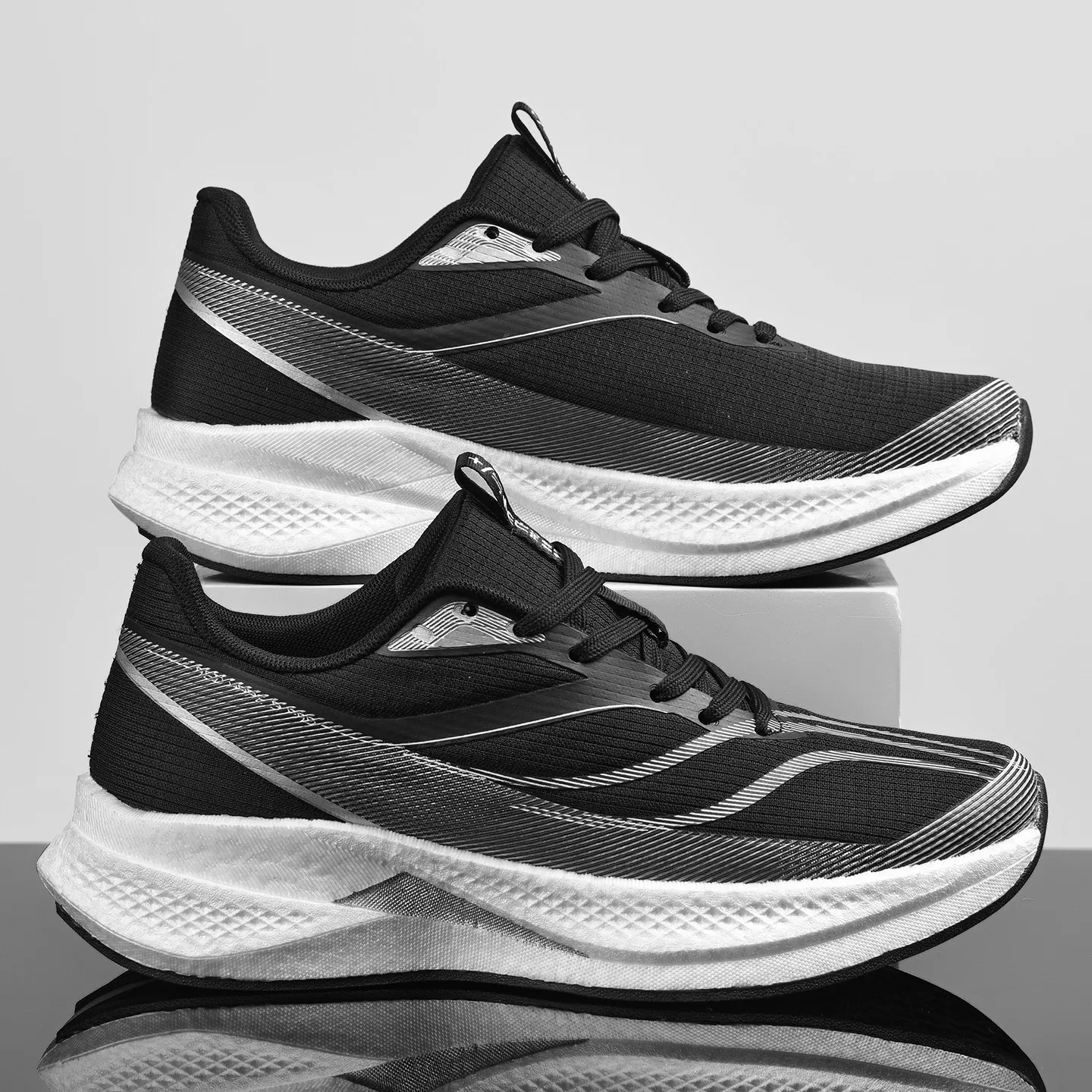 Men Fashion Running Shoes Breathable Sneakers Carbon Plate Lightweight Athletic Training Sports Footwear Marathon Jogging Shoes