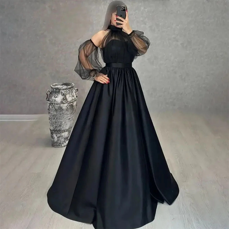 

Vintage Long Black Prom Dresses A-Line Halter Tulle Floor Length Formal Evening Dresses Pleated Vestido de baile for Women