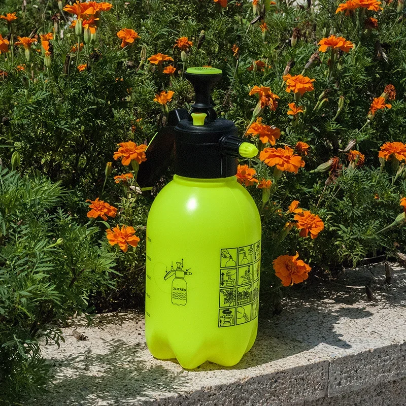 

Gardening Tool Long Nozzle - Portable Pressure Hand Operated Spray Bottle Kettle, Pressurized Sprayer with Extension Rod, New