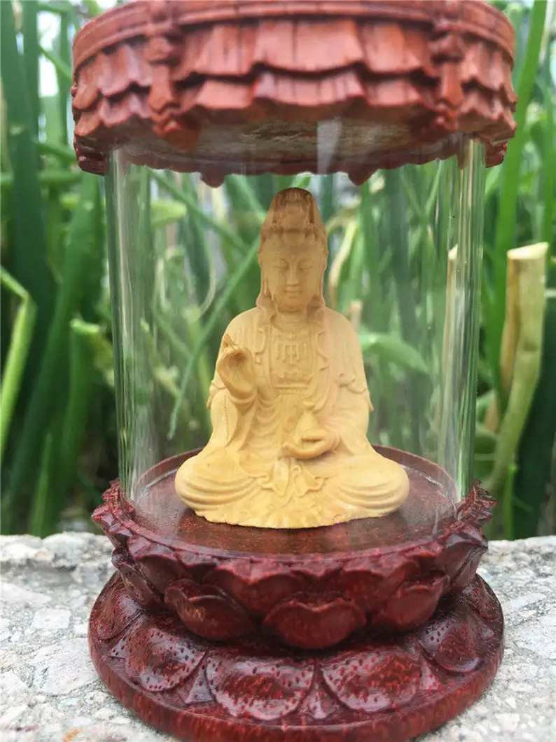 

Boxwood Bodhisattva Guanyin Figurine, Sitting in Lotus Pose - Divine Buddha, Ideal for Home Ambiance and Car Decor