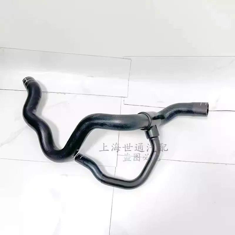 

Suitable for Buick Regal New Junwei New Junwei 2.0T water tank sewer pipe water tank water pipe 22936571