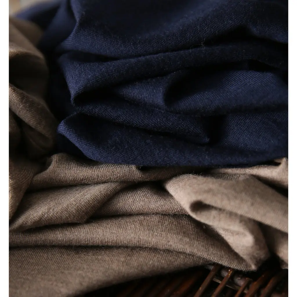 

Women's V-neck Mid-Sleeve Slimming Sweater Top Artistic Temperament Bottoming Shirt Half-Sleeve T-Shirt Korean Style