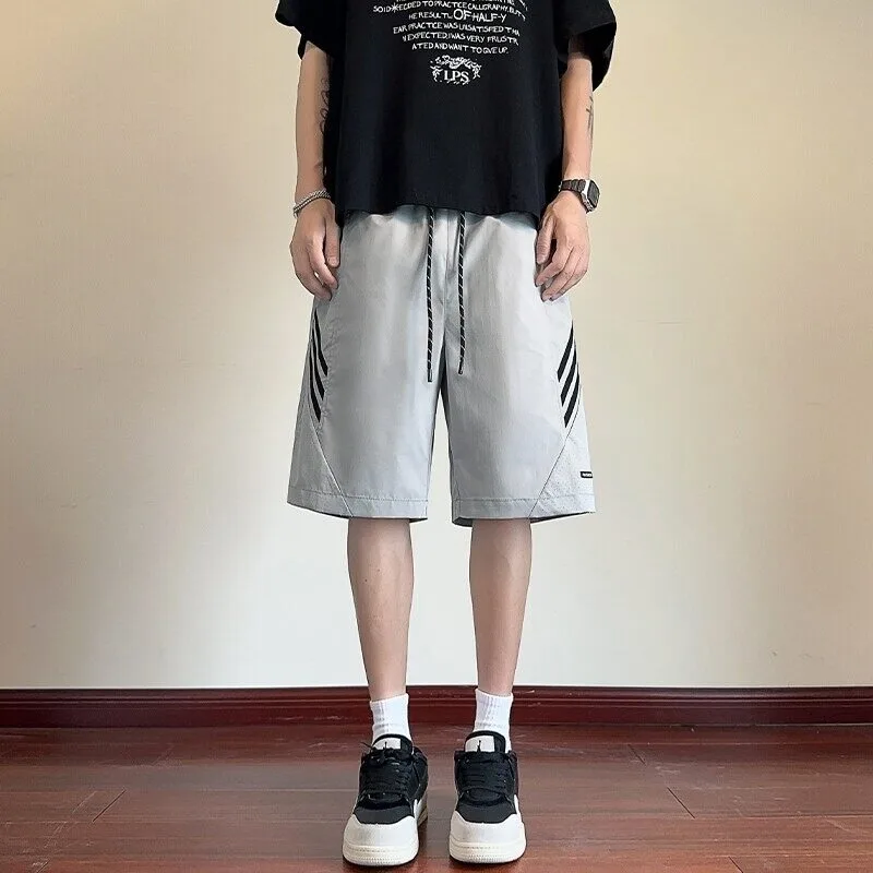 

Полосатые спортивные шорты, мужские летние уличные хулиганские красивые баскетбольные шорты, универсальные повседневные брюки «пять четвертей»