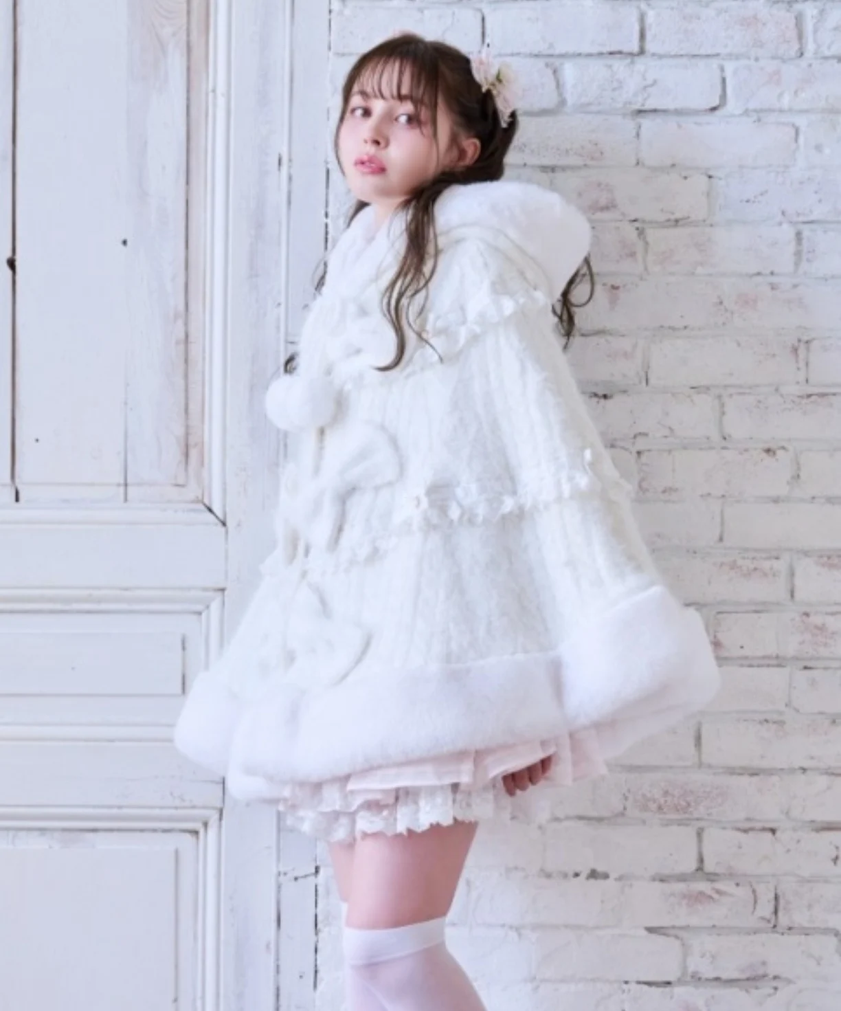 ليز كيبس العباءات 2025 جديد الفتيات النساء اليابانية الحلو لوليتا لطيف القوس الكبير لينة الدافئة متماسكة مقنعين عباءة الأميرة الشاي حفلة الرأس #4