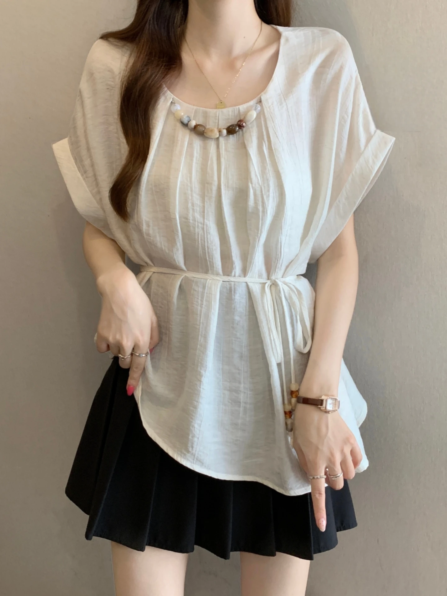 

Women's Short Sleeve Beaded Shirt Design Sense Waist Cinching Summer 2026 plus Size Flattering Asymmetrical Tie Waist Cover u...