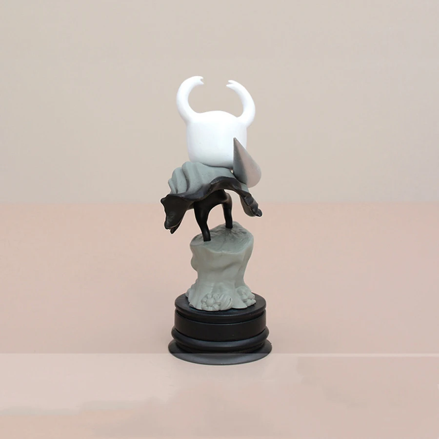 Cool Funny Anime Game Character Hollow Knight Action Figure Statues Desk Ornament Figurine Cartoon Model Toy With Box Packed
