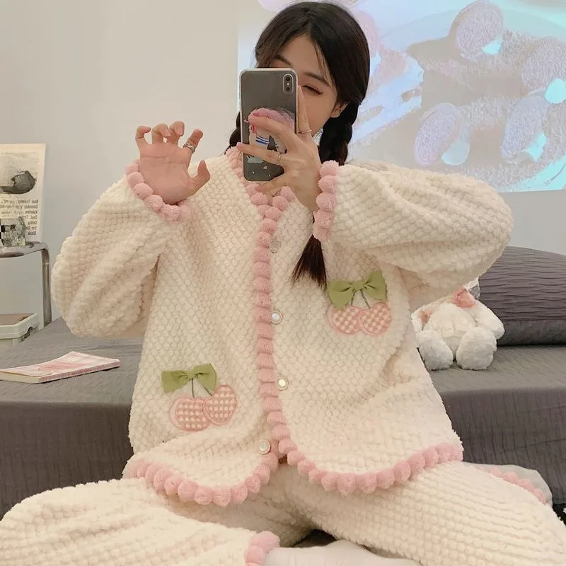 

Pajamas Female Autumn and Winter High Appearance Level Coral Fleece Korean Version Flannel Warm Loungewear Cute Comfort Warmth