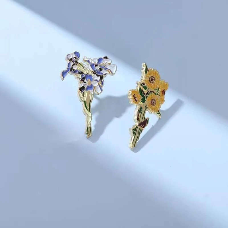 Creative Iris Sunflower Brooch Fashion Business Commute Party Gift Pin Badge DIY Clothing Bag Hat Scarf T-shirt Jeans decoration