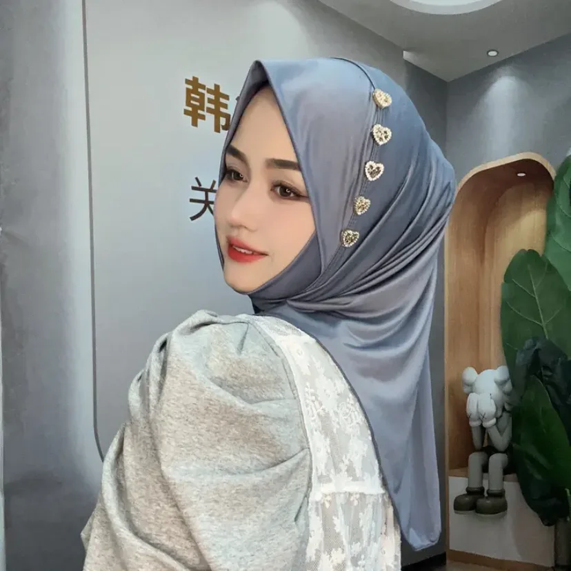 Cute Heart Diamonds Soft viscosa donne musulmane hijab istantanei