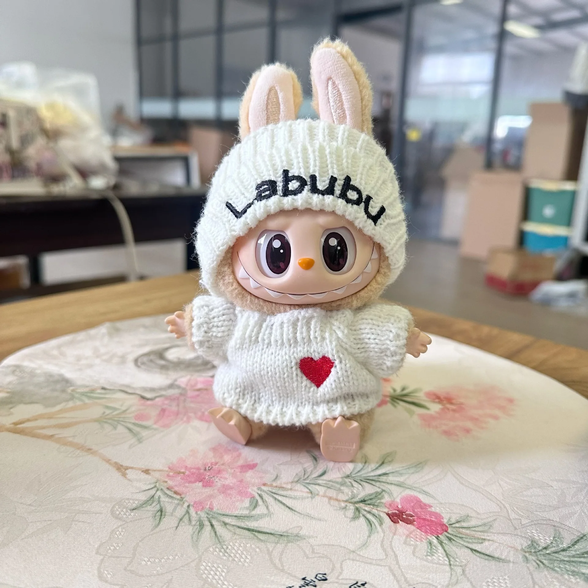 17cm Labubu Dolls Clothing The Monster Outfit Accessories For Sitting Party Labubu Letter Hat Love Sweater Casual Shoes ES06F