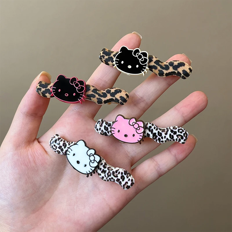 

4pcs Kawaii Sanrio Y2K Hello Kitty Hair Clip Girl Cute Anime Leopard Pattern Headwear Bow Metal Scarless Hair Clip Holiday Gift