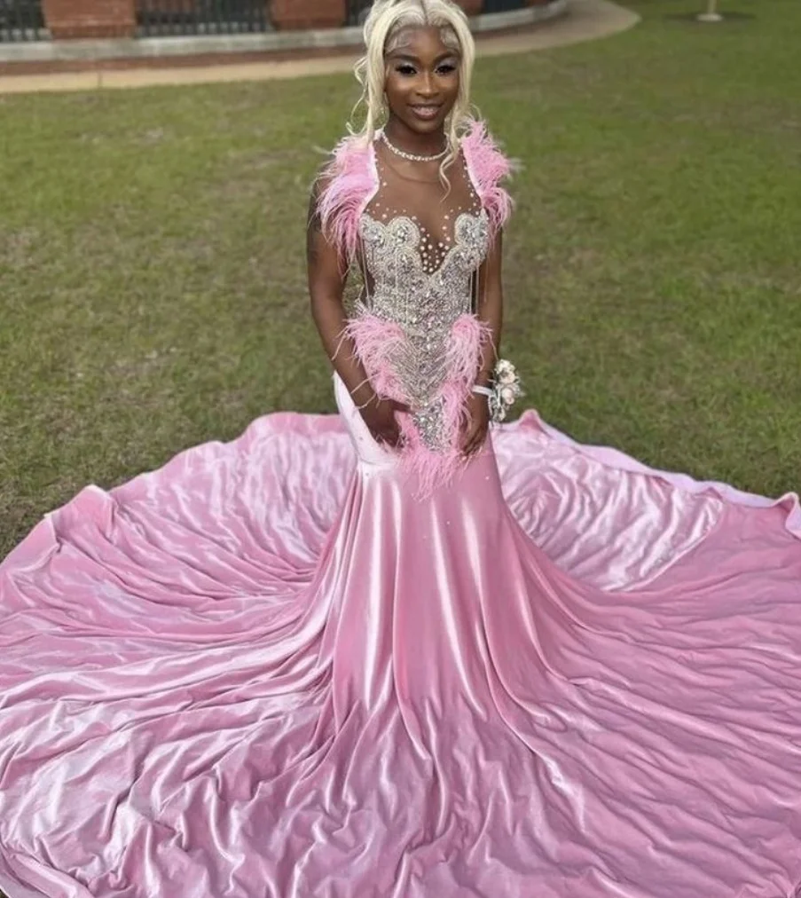 

Pink Velvet Mermaid Prom Dresses Long for Women 2025 Beading Crystal Feather Formal Evening Gowns Customized