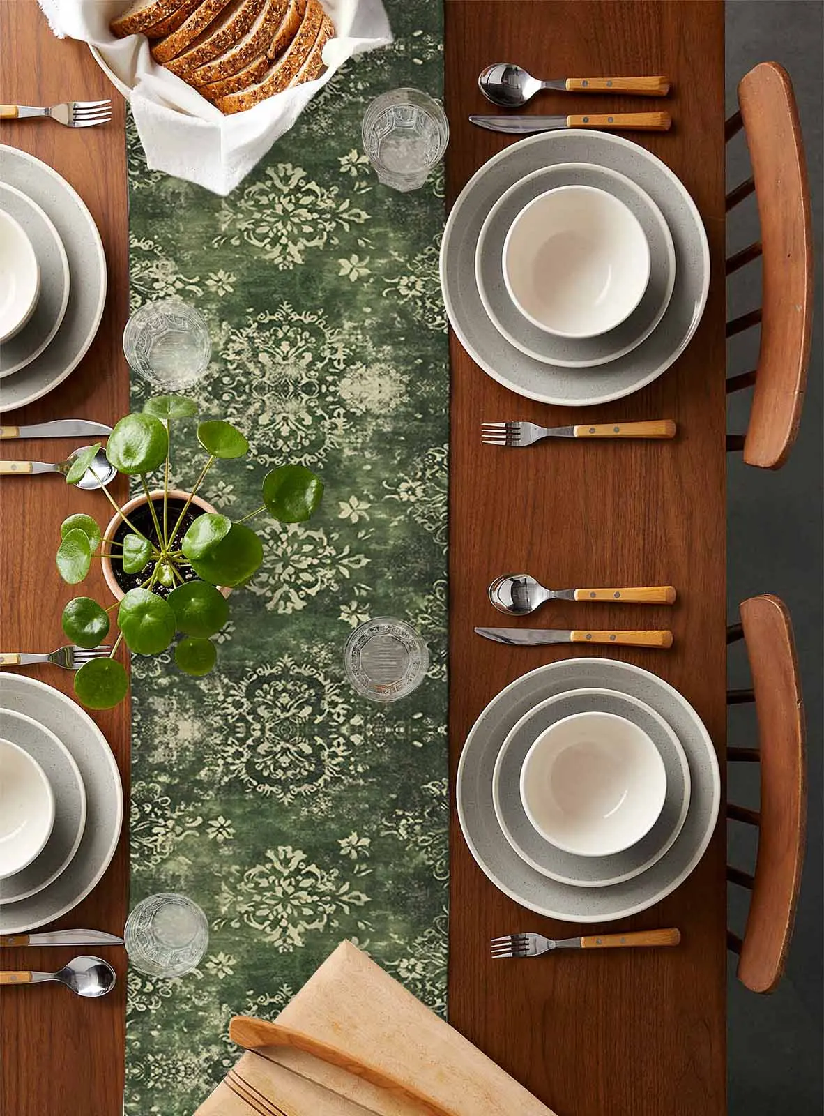 Geometric Ethnic Oriental Green Light Yellow Table Runner Wedding Dining Table Decoration Table Runner Kitchen Dining Tablecloth