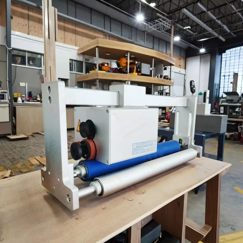 DS-1108 Automatic Ink Roll Coding Machine Pillow Tableware Packaging Machine Synchronous Tracking Production Date Coding Machine