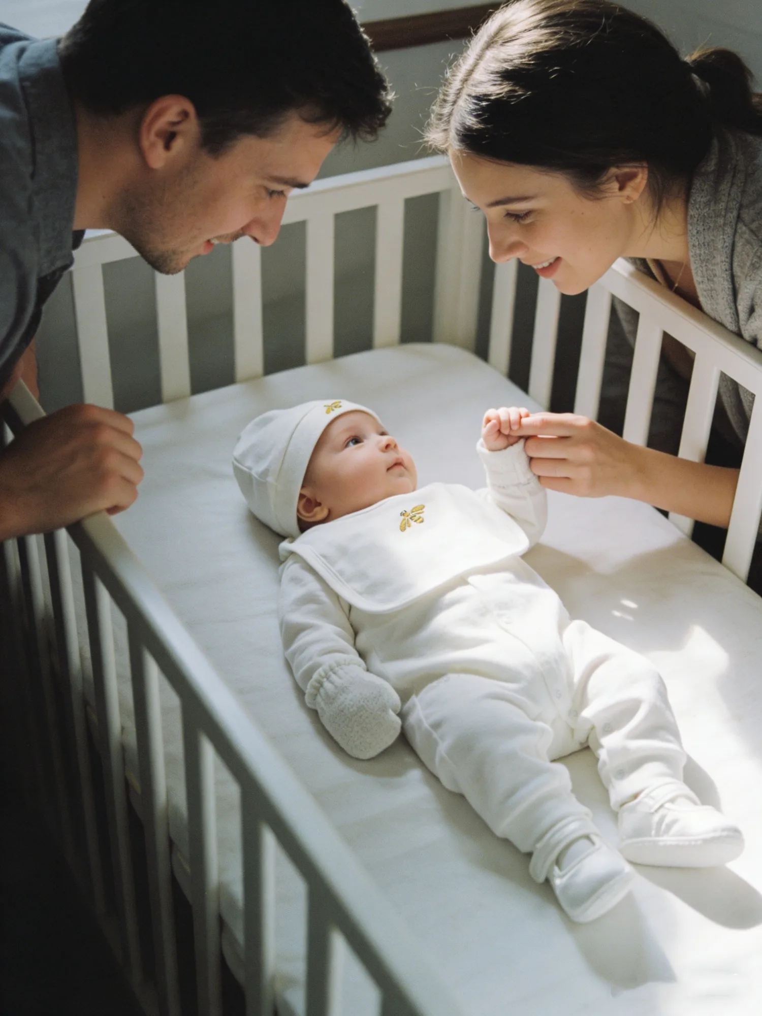 Newborn Girl Bee Outfit - White Gold Bee Onesie for Daily Wear & Photoshoot