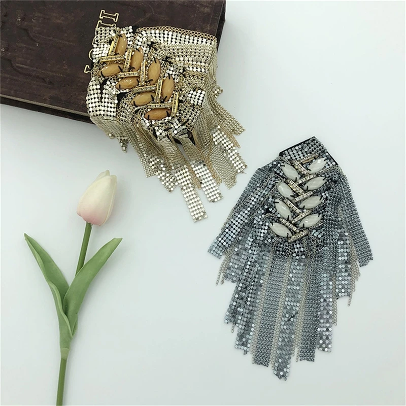 1PCS Fashion Handmade Shoulder Jewelry Tassel Rhinestones Epaulettes Clothing Accessories Brooch Epaulet Shoulder Brooches Gift