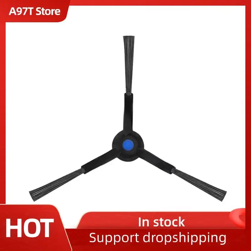 

Комплект сменных аксессуаров A97T включает в себя основной роликовую щетку, ткань для швабры с фильтром HEPA и мешок для пыли.