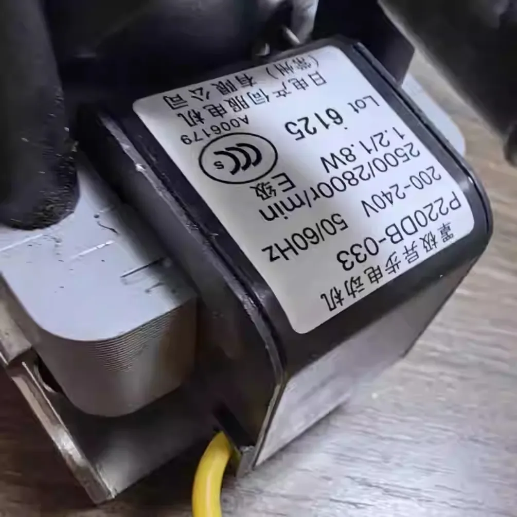 Brand new parts for Mitsubishi Heavy Industries air conditioner drain pumps F120-23MF012 and P220DB-033 (disassembled parts).