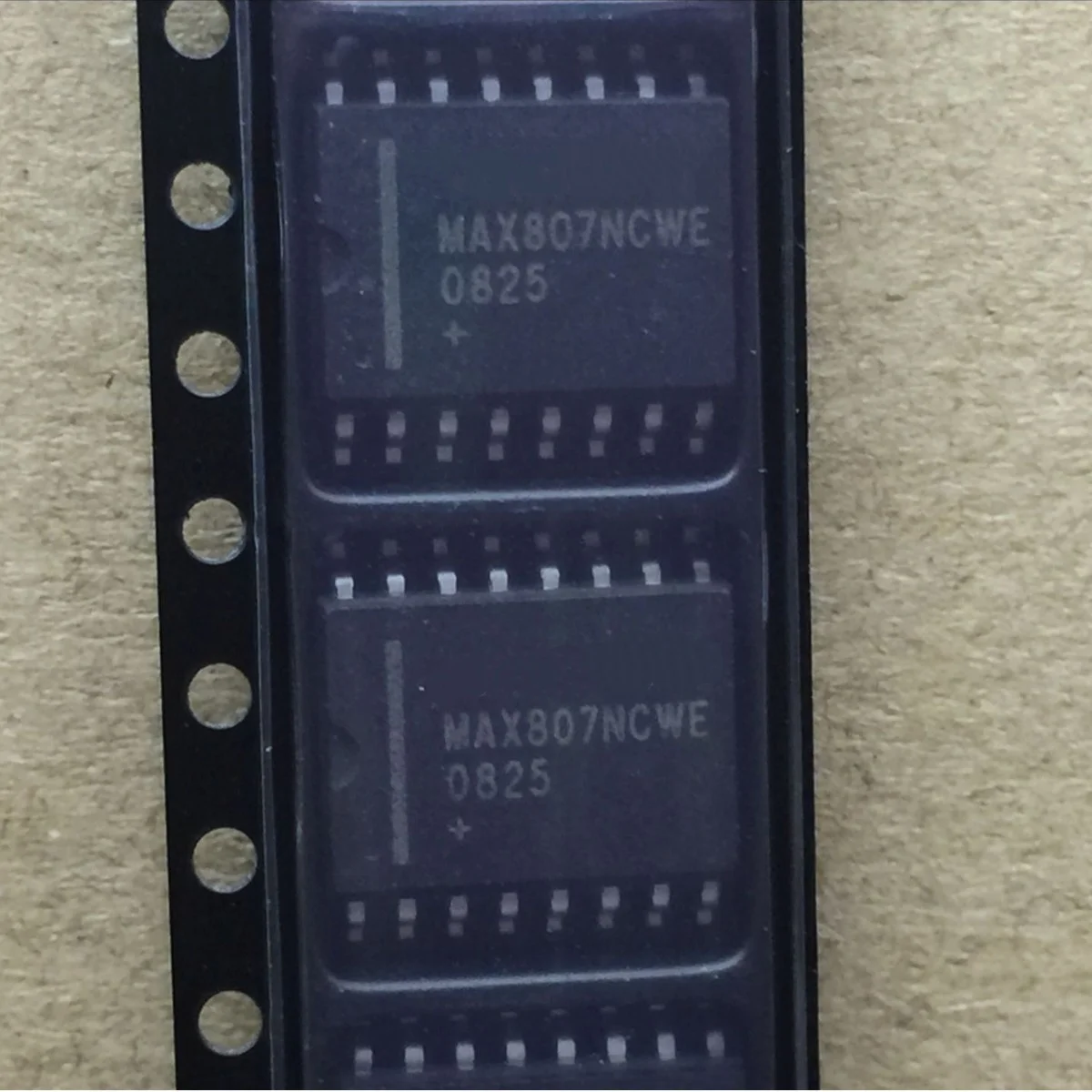 1~10pcs/lot MAX807LCWE MAX807NCWE MAX807NEWE MAX807MCWE MAX807 SOP-16 100% Brand New Original