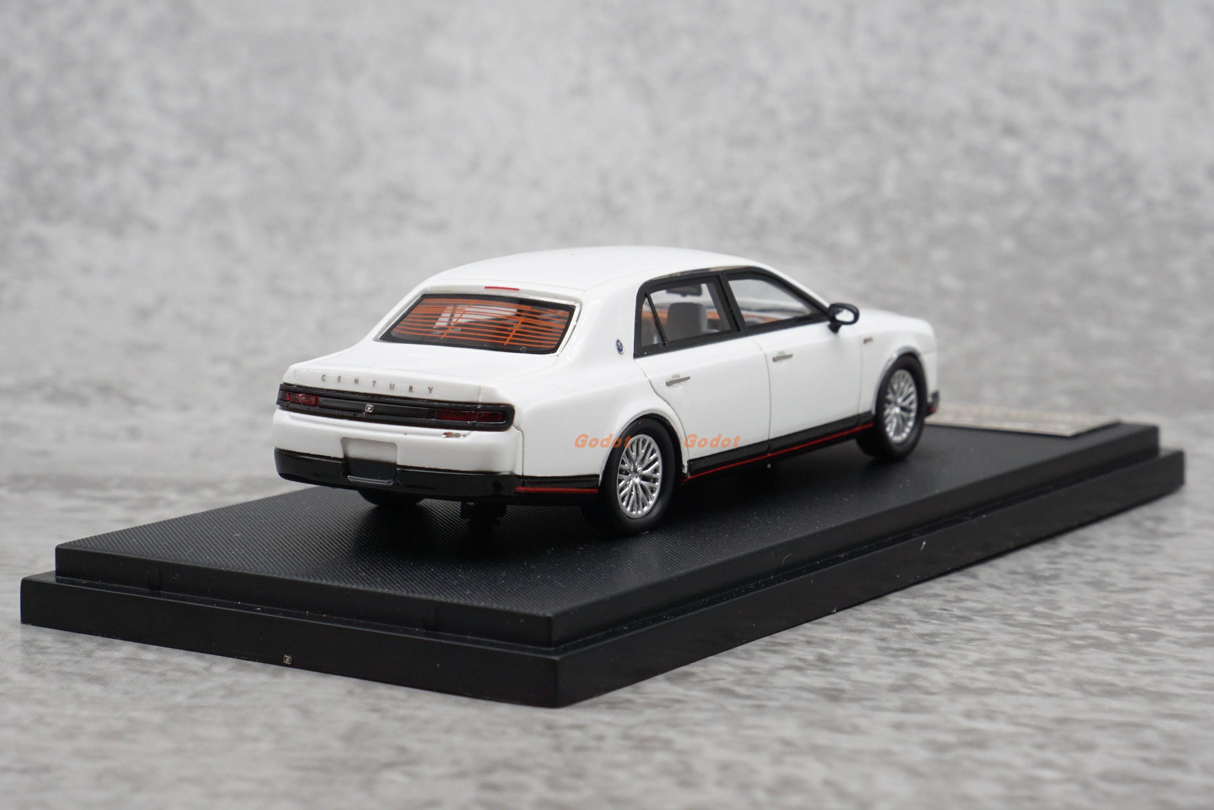 1:64 Stance SH Nuovo giocattolo di decorazione per auto modello in resina Toyota Century di fascia alta