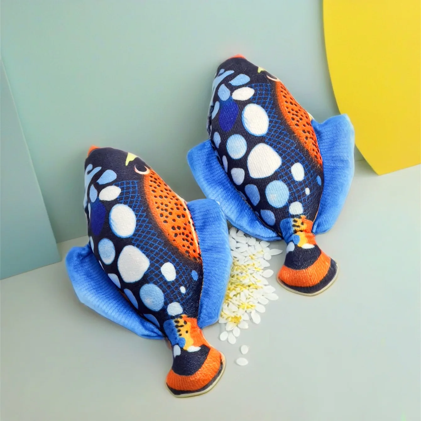 Catnip Fish Cat Toys Soft Plush Pillow Interactive Self Play Chew Toys For Indoor Cats Cute Spotted Butterfly Fish Pet Supplies