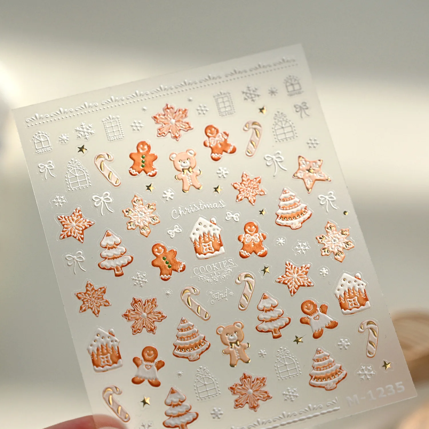 Albero di Natale Gingerbread Man Orso Stella Pupazzo di neve Bowknot Fiocchi di neve Sfera di cristallo Babbo Natale Inverno Nuovi adesivi per nail art Decalcomanie