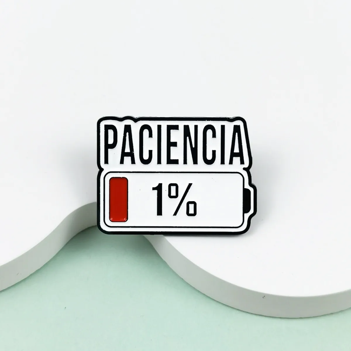 الإسبانية PACIENCIA المينا دبوس 1% بطارية بروش الصنوبر التلبيب شارة بدبابيس على ظهره الملابس والاكسسوارات هدايا مجوهرات الأزياء