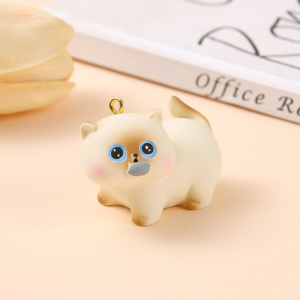 2PCS Cartoon resin animal charms simpatico gatto ciondolo per fare gioielli fai da te portachiavi zaino catene accessori