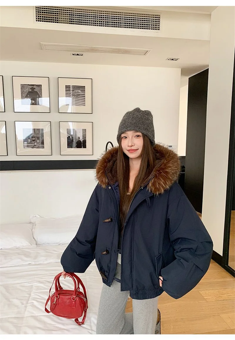 Warm Down jacket Ladies Pai Overcome Winter 2026 New Cotton Padded Coat Women Parkas Horn Hooded Outcoat Big fur collar Overcoat
