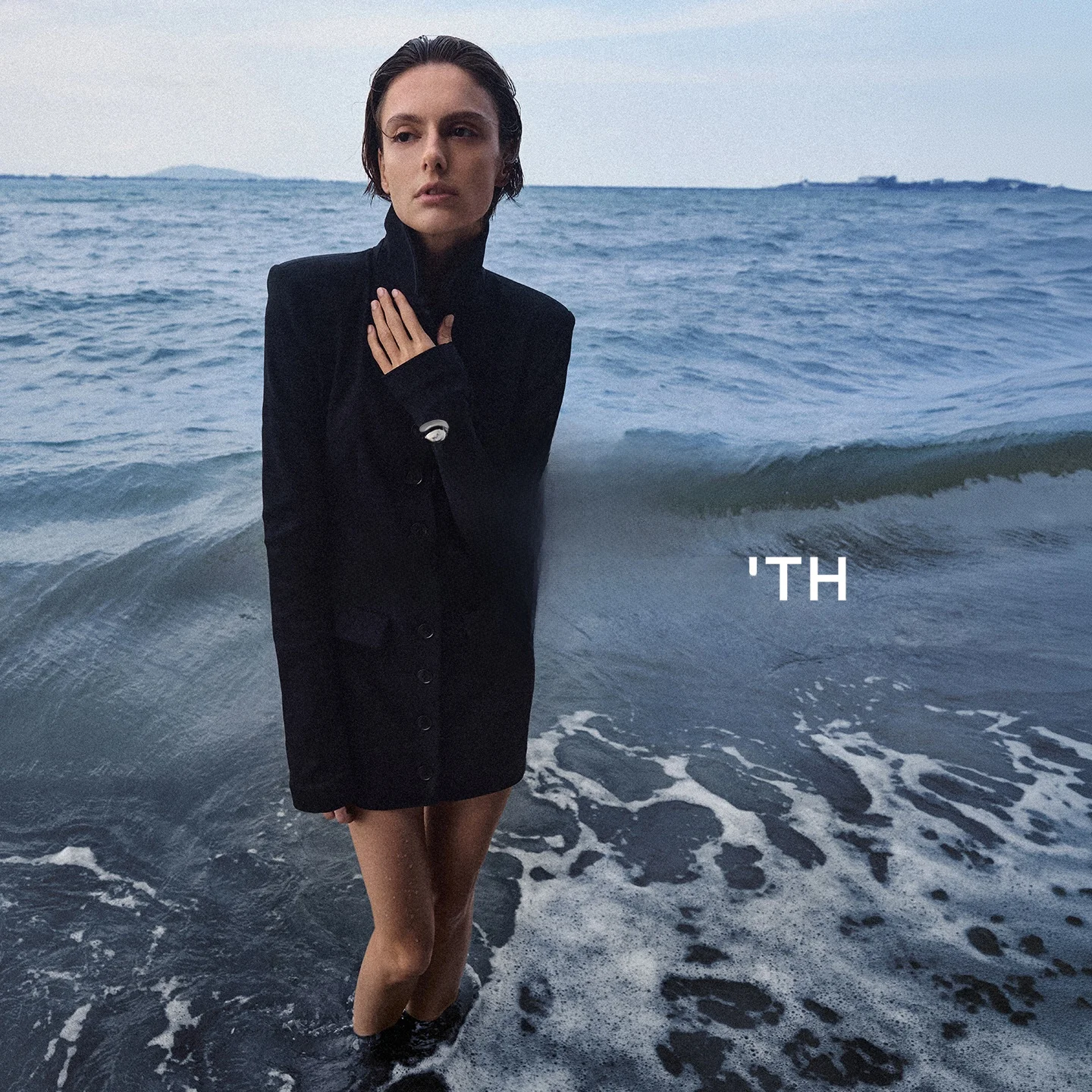 la-collection-de-sacs-a-main-charles-keith-a-la-pointe-de-la-mode-comprend-des-bracelets-des-bagues-et-des-boucles-d'oreilles-nouvelle-collection-automne-ck511470162-accessoires-pour-femmes