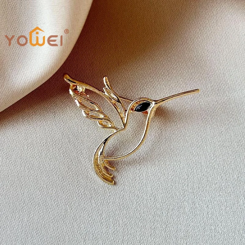 Latest New Hollow Hummingbird Brooches For Women Unisex Animal Pins Event Party Backpack Decoration Clothes Accessories