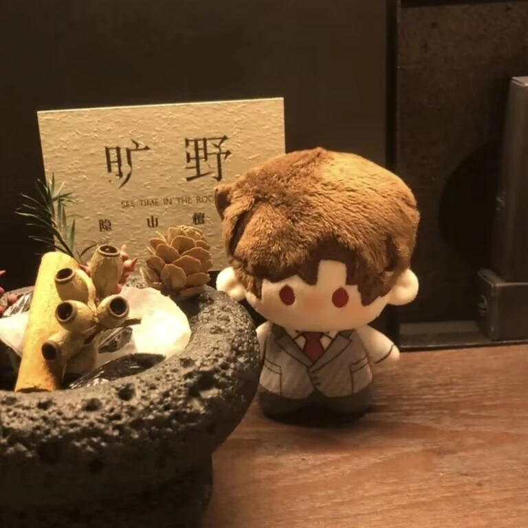 Muñeca oficial original de algodón "Light and Night Love", 10cm, "Lu Chen,Xiao Yi,Qi Sili,Xia Mingxing", cuerpo impreso con montura de gafas