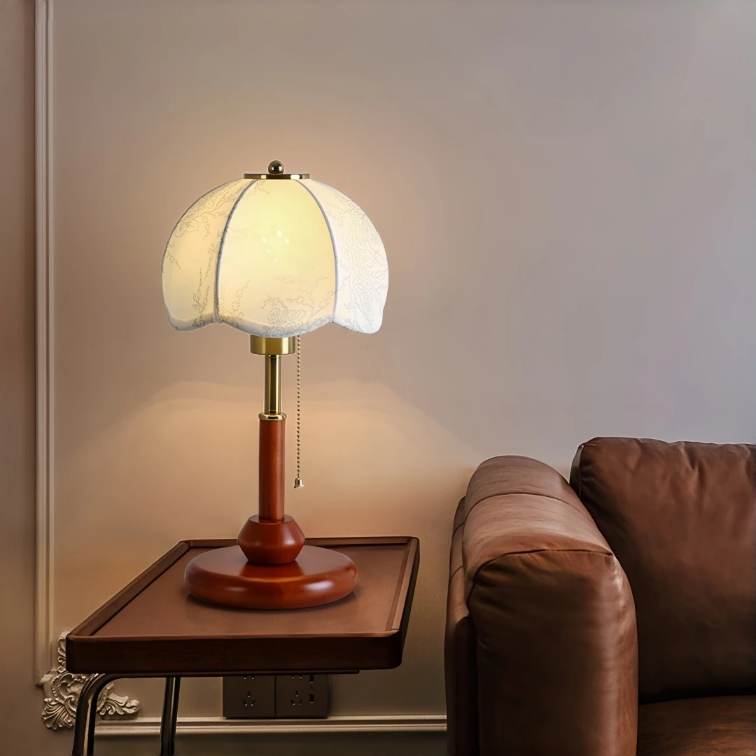 Vintage Scalloped Dome Table Lamp for Bedroom Nightstand Study Entryway Pull Chain Retro Warm Classic Home Accent Decor Lighting view 2