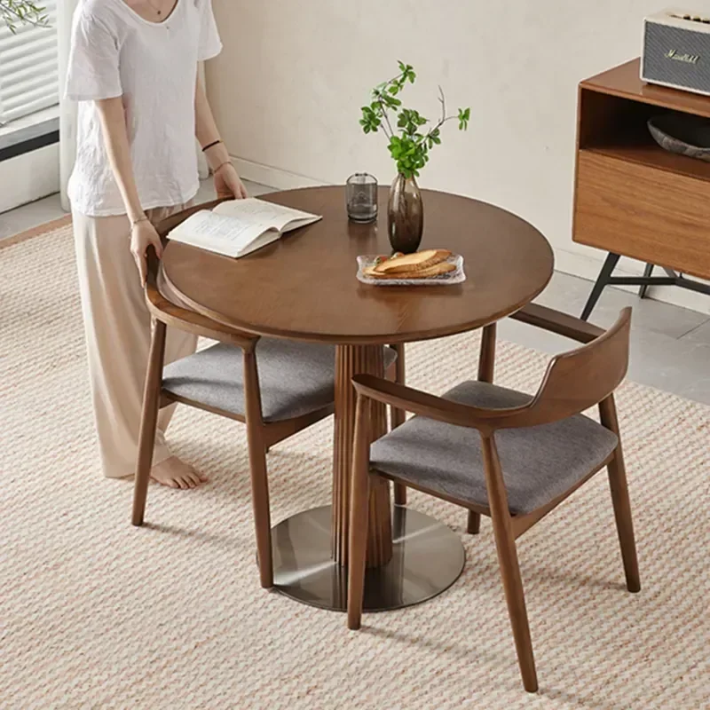 Set di tavolini da pranzo rotondi, sedie in legno, soggiorno minimalista, tavolo di design, console Huismeubilair, mobili moderni