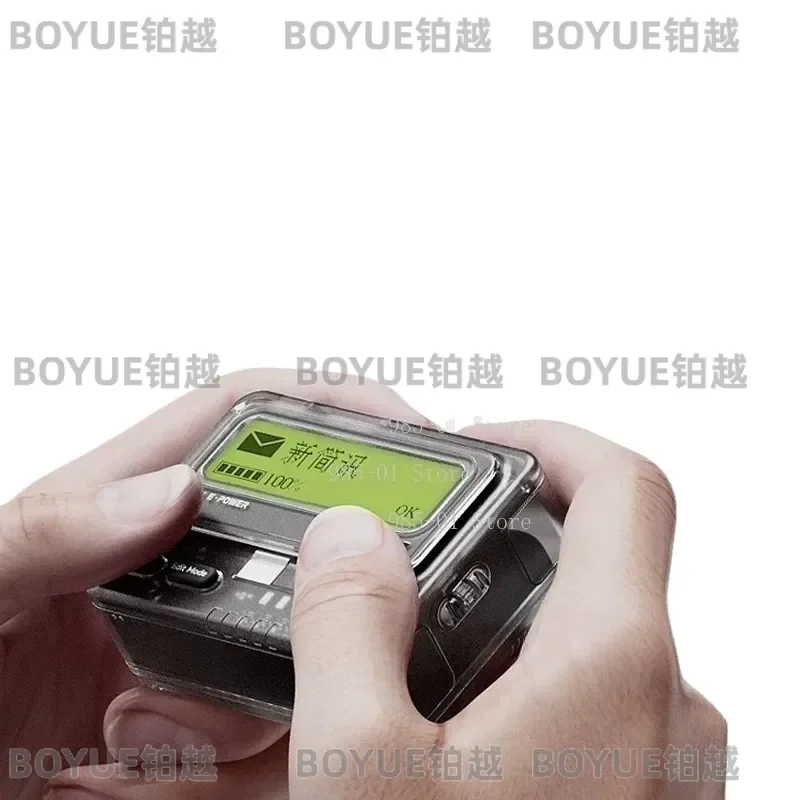 PD30W Fast Charging Power Bank, Mobile Phone Charger with Display Screen & Call Pager