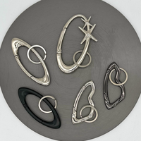 Y2K Punk Star Oval Essential Icon Carabiner Keychain Axe Shaped Mountaineering Car Key Ring Gothic Backpack Decor Korean Fashion