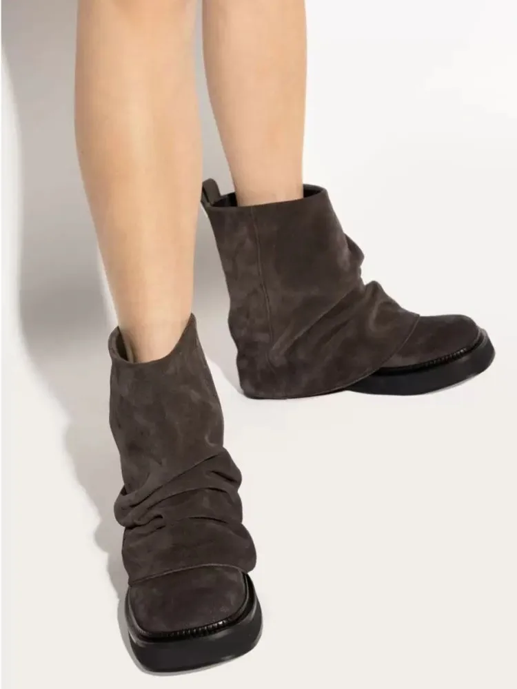 Nieuwe Herfst-En Winterlaarzen Voor Dames Met Geplooide Dikke Hoge Hakken En Modieuze Oversized Straatleren Mid-Leg Laarzen
