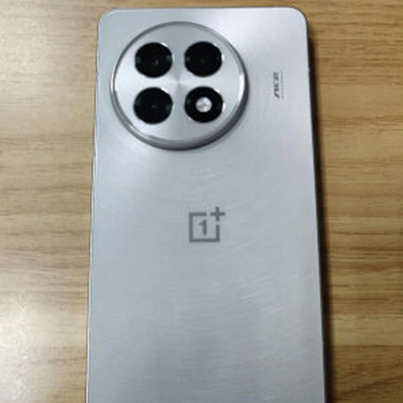 غير مقفول! Global Rom!OnePlus Ace 5 PKG110 Snapdragon 8 Gen 3 6.78 "2780 × 1264 AMOLED 120 هرتز 50MP + 8MP + 2MP + 16M 80W 6415mAh 2 Nano-SIM