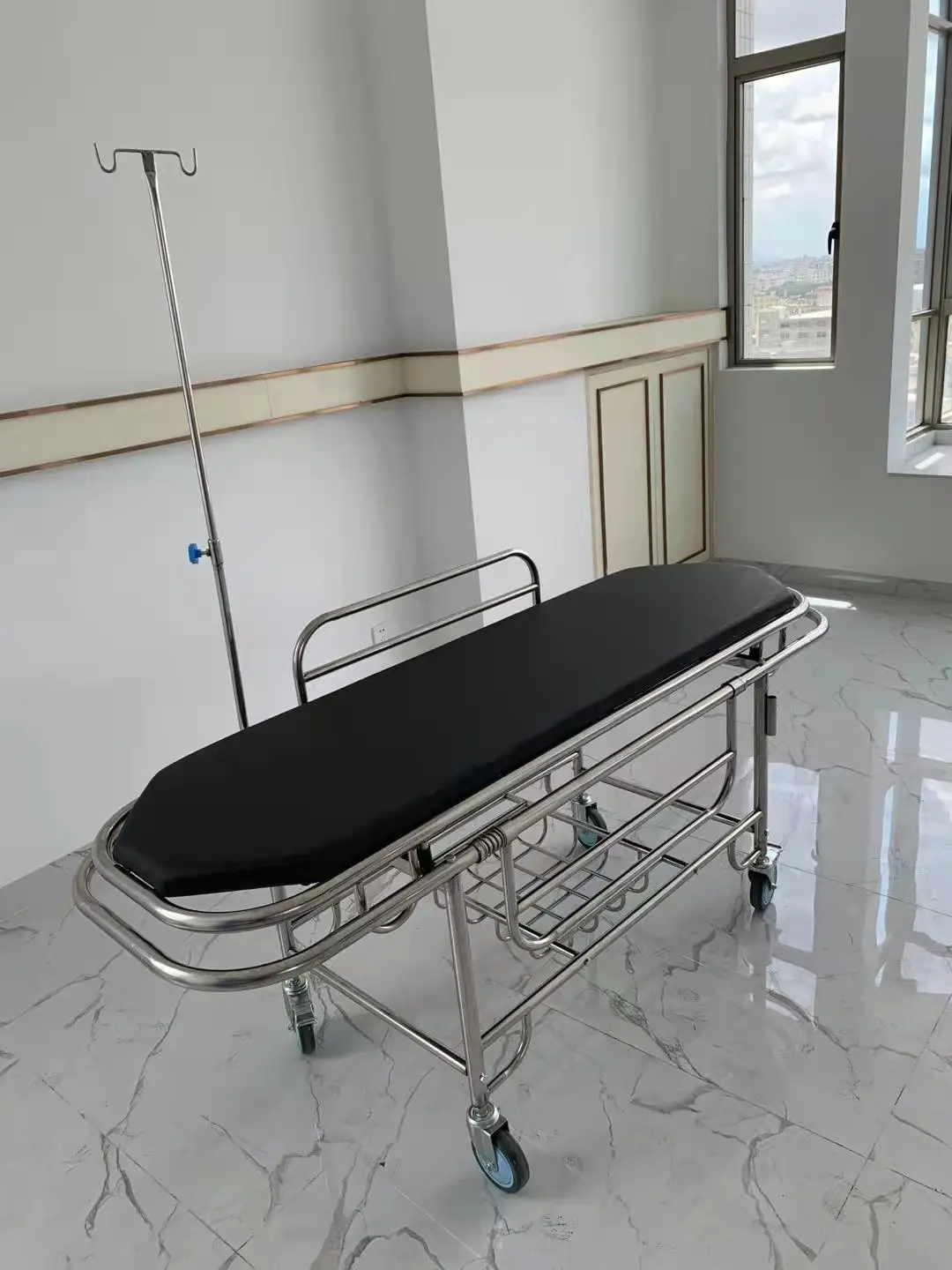 Stainless Steel Ambulance Emergency Stretcher Cart Patient Transport Trolley For Hospital