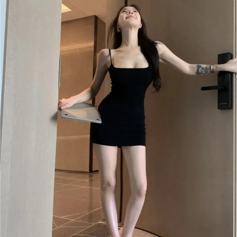 Y2K Goth Kwaii K-fashion Camis Mini vestido de mujer negro Sexy vestidos sin mangas Correa fiesta de noche Kpop Falda corta ropa de mujer