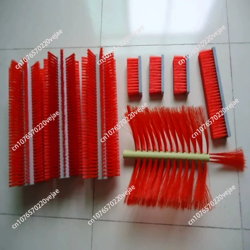 Cleaning brush  5-gallon/20-liter bottle and bottle opener bottle cleaning brush