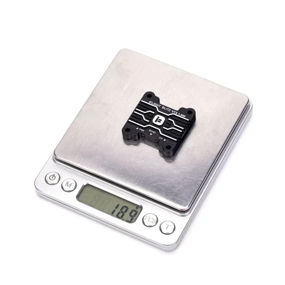 IFlight BLITZ 5.8G VTX 1.6W - 40CH PitMode, 25 mW/400 mW/800 mW/1600 mW Trasmettitore video FPV regolabile 30x30 mm per lungo raggio