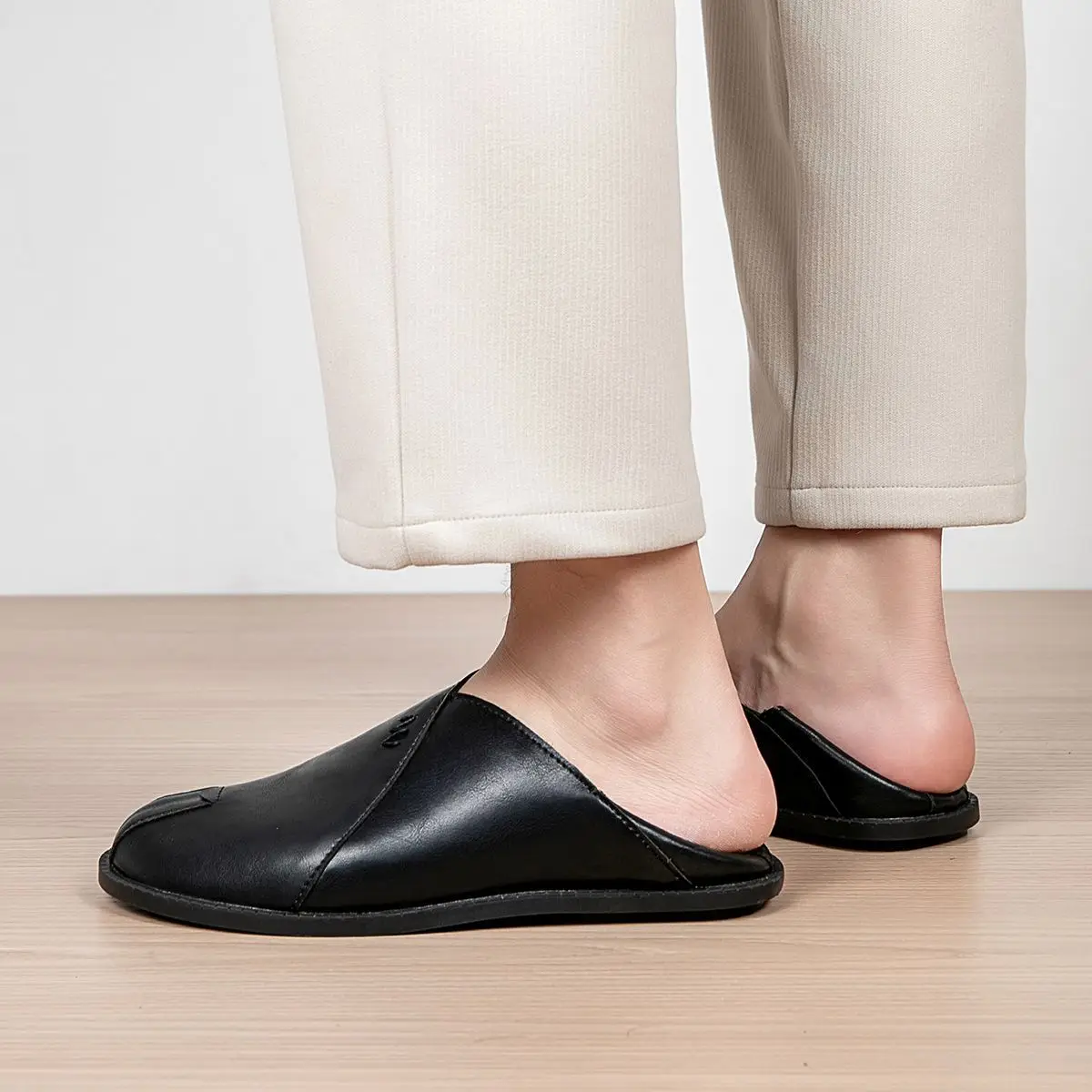 Men's fashion breathable Doudou casual pedal leather shoes new soft and comfortable trend simple driving shoes